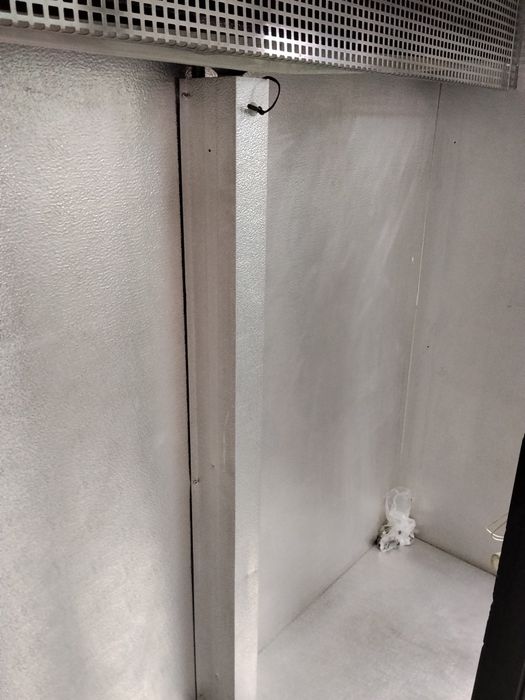 Холодильная витрина