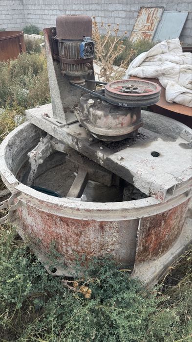 Бетонамешалка 1 куб