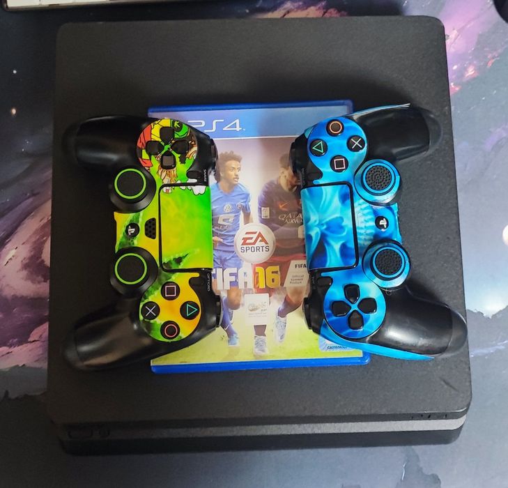 PlayStation 4 Slim