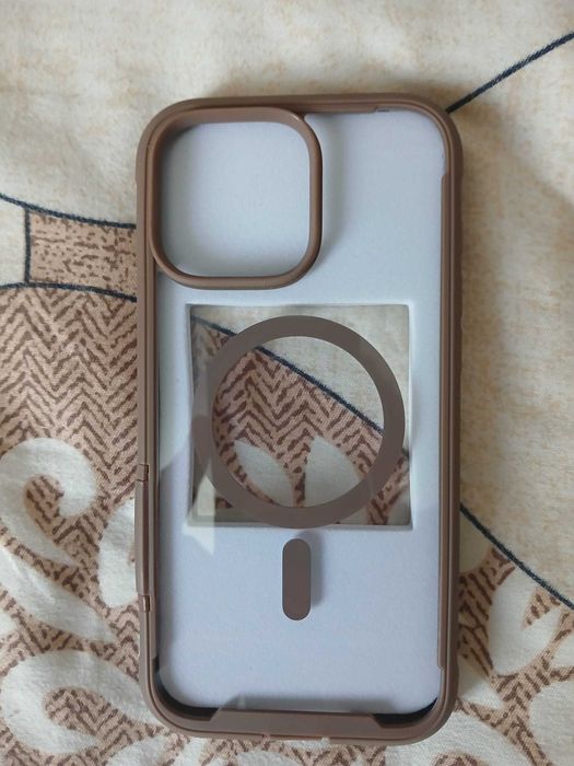 Carcasă iPhone 16 Pro Max 6.9” MagSafe + sticlă 9H FULL PROTECȚIE – NOUĂ (mică zgârietură spate)
