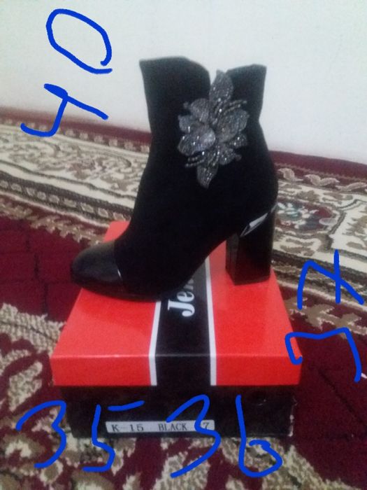 Женские сапоги сатылады оптом ценада