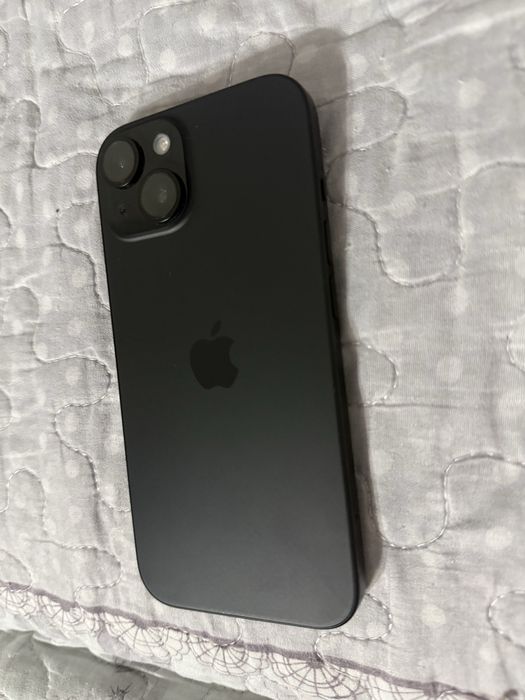 Продам Iphone 15