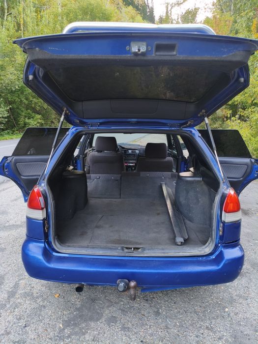 Subaru Legacy универсал