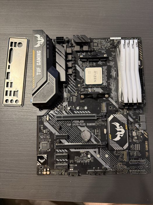 Kit Gaming Ryzen 7 5700X + Asus TUF X470 + 48GB RAM