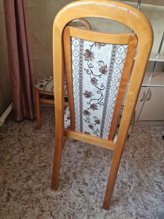 Стулья мягкие дерево