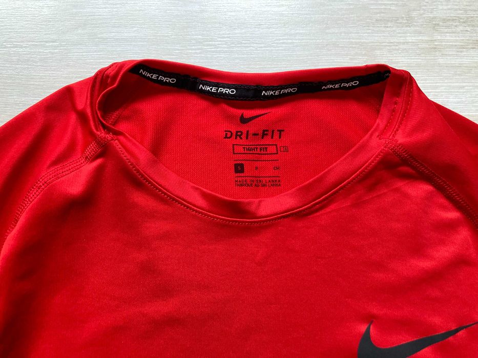 Найк Nike Pro Tight Fit Dri Fit мъжка спортна еластична блуза размер S