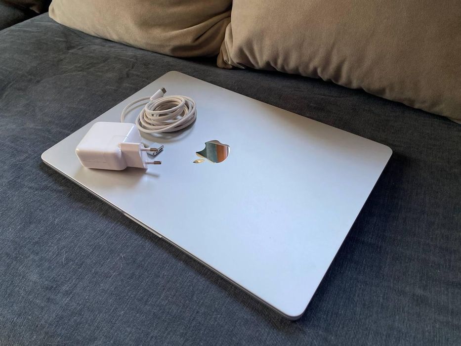 MacBook Air M2 256gb