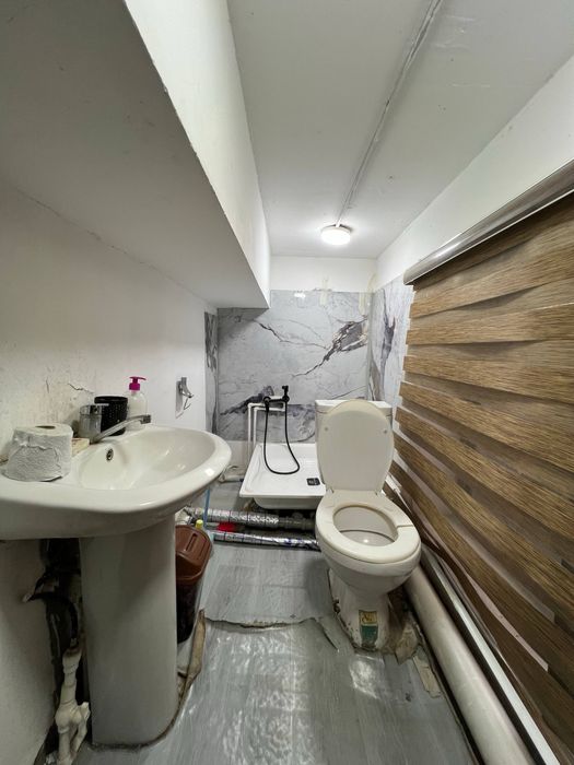 Аренда под офис недалеко метро Юнусабад! Юниверсам 2 линия! С мебелью!