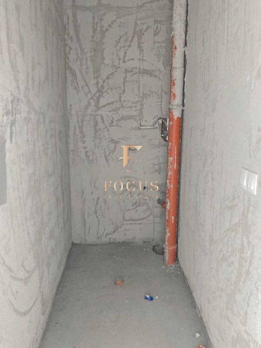 Продава се Тристаен апартамент в Пловдив, Кършияка - 191 кв.м за 2063 €/кв.м - Снимка #4