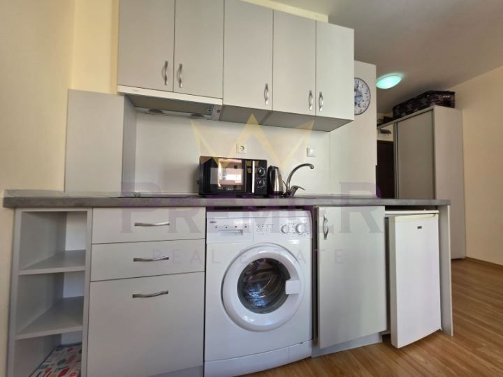 Продава се Едностаен апартамент в Несебър - 33 кв.м за 1531 €/кв.м - Снимка #4