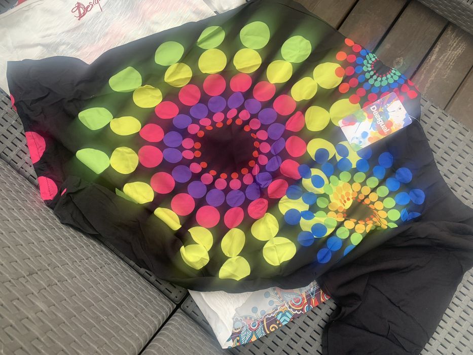 Блузи Desigual в два цвята
