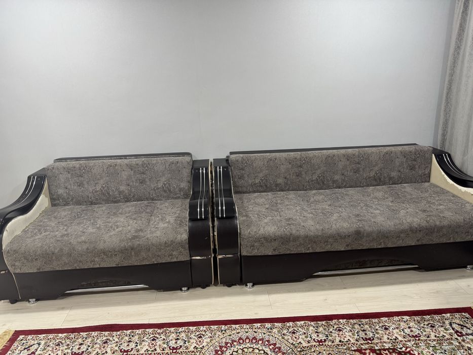 Продам диван уголог 3:1