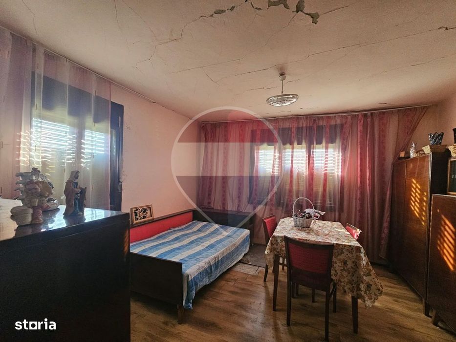 Casa de vanzare in Ficatar