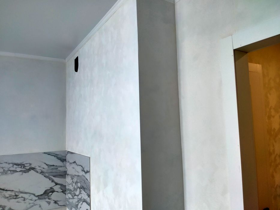 Поклейка обоев  качественно