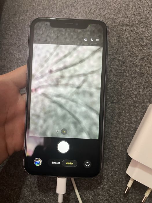 Продам iphone 11 128 gd