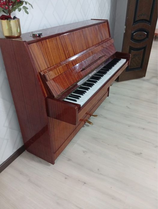 Фортепиано в отшичном состоянии