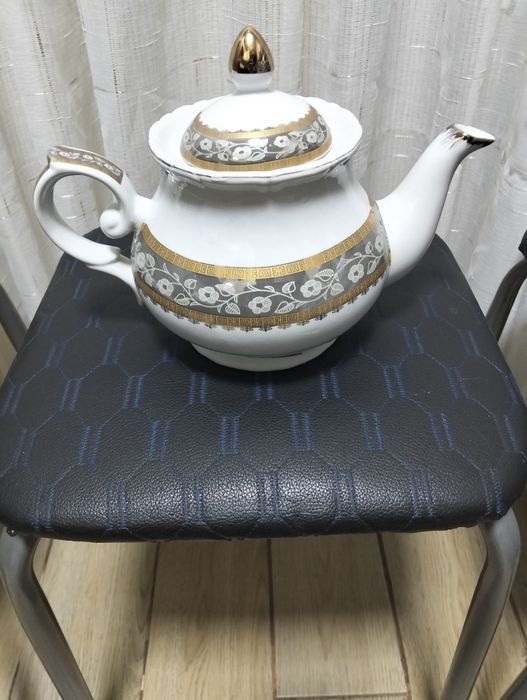 Чайник СССР и бокалы