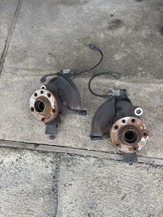 предни шенкели и главини за vw sharan 2008г