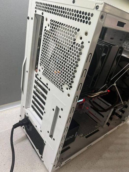 Геймърски компютър