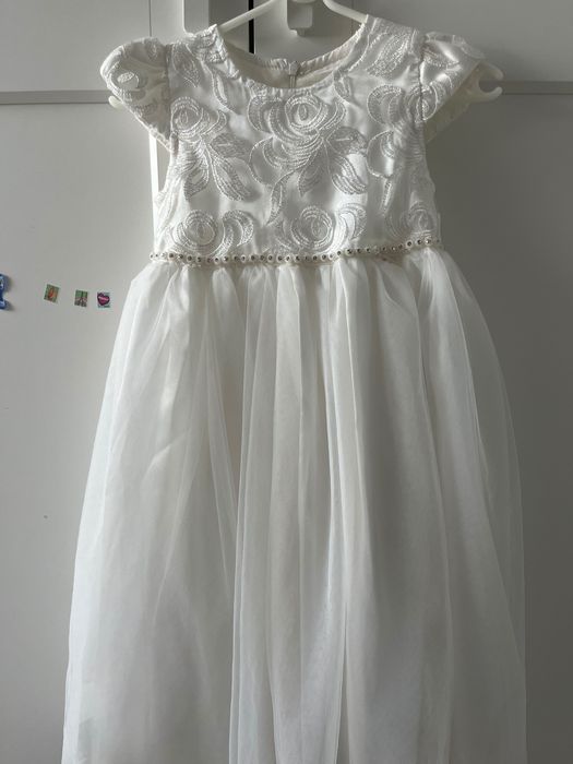 Рокля за момиче размер 104-110