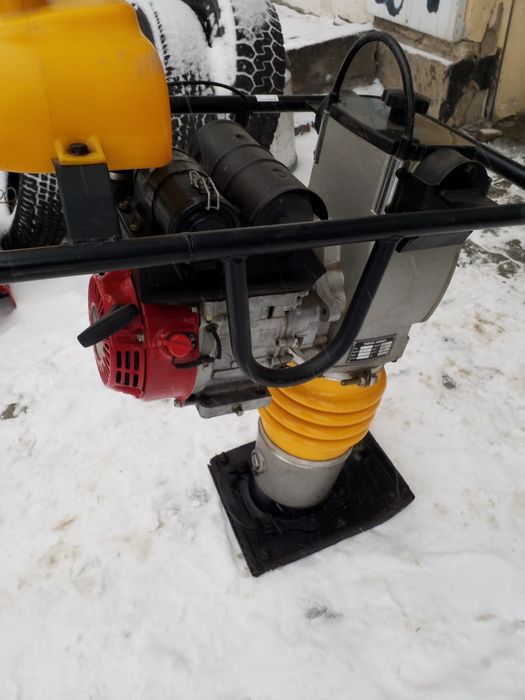 Вибротрамбовка. HONDA.