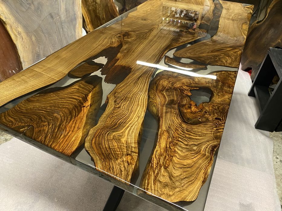 Изработка на Маси с епоксидна смола