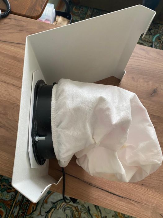 Продам пылесос для маникюра