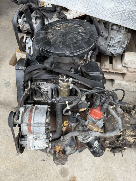 Двигатель Ауди 80 обемь 1,8 привазной