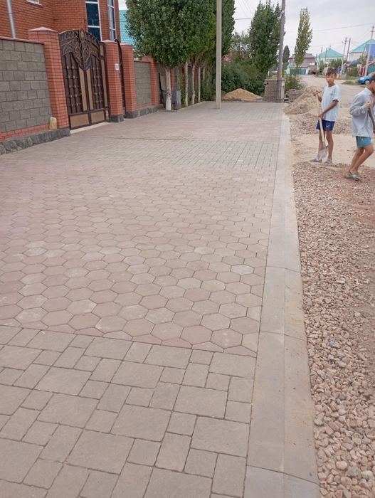 Укладка брусчаток
