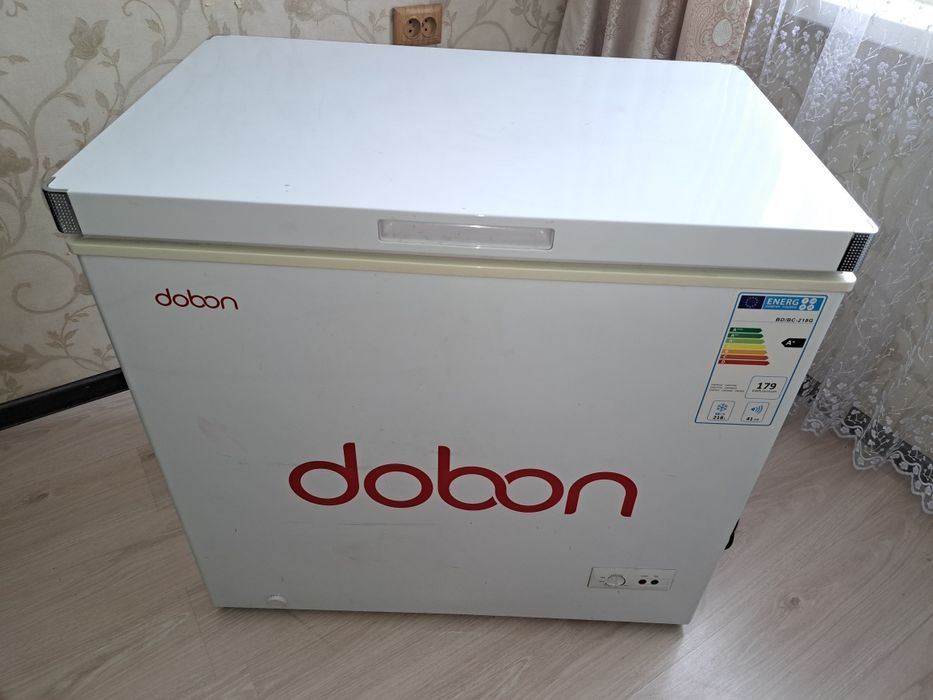 Морозильник, в отличном состояний