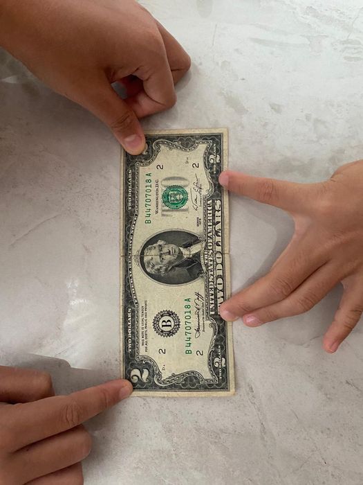 2$ доллара 1976 года