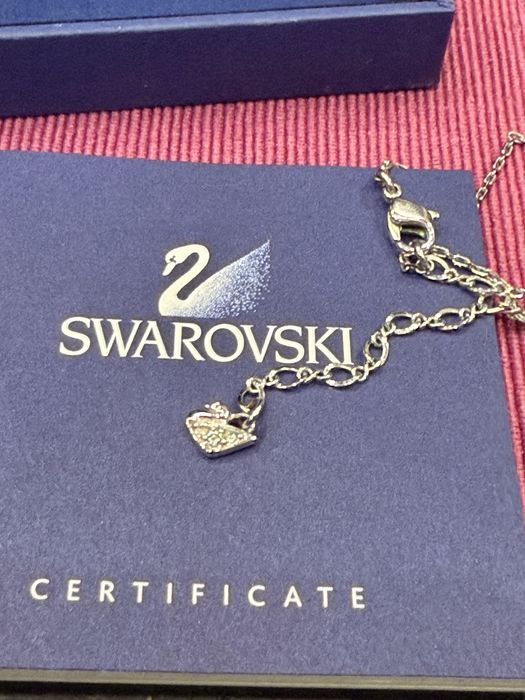 Оригинален комплект Swarovski с кутии и сертификати