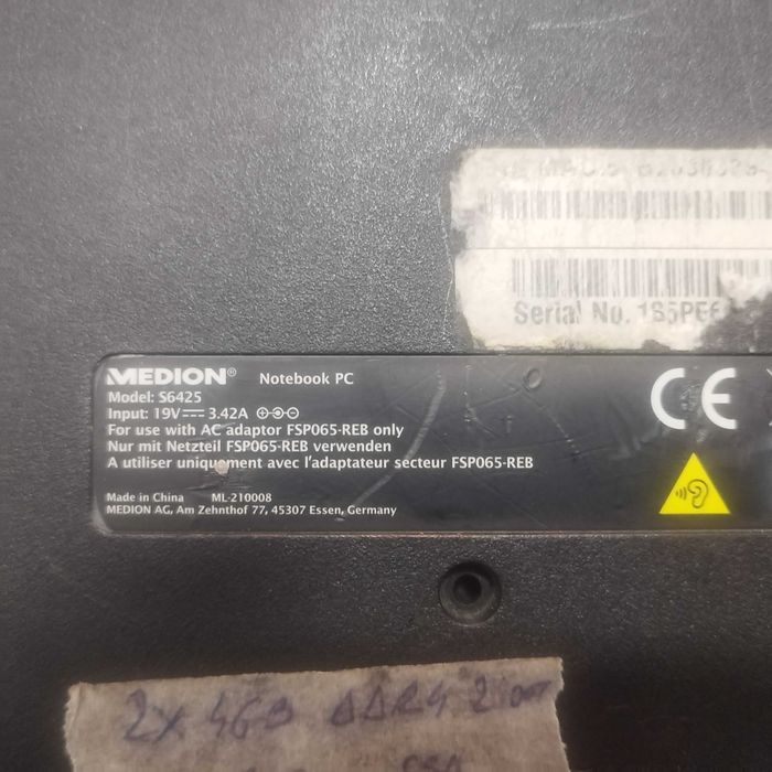 Dezmembrez Medion Akoya S6425 I3 a 8 a generatie