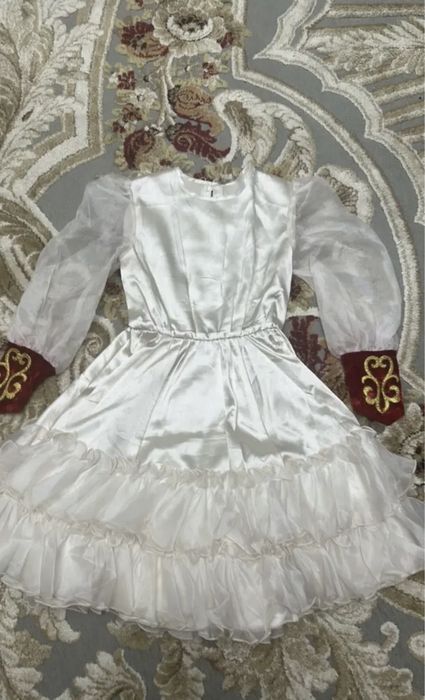 Костюм в национальном стиле для девочки