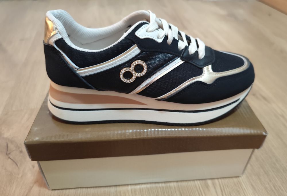 Дамски стилни маратонки