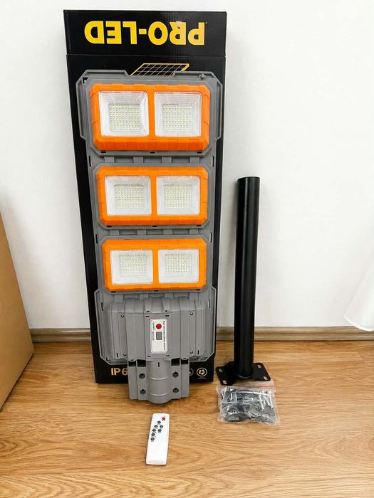 Lampă solară stradală LED 3000W