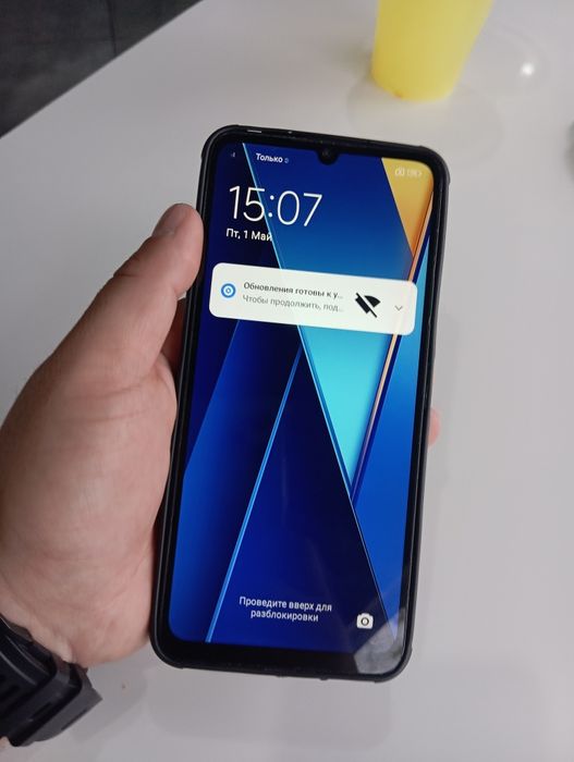 POCO C65 память 256