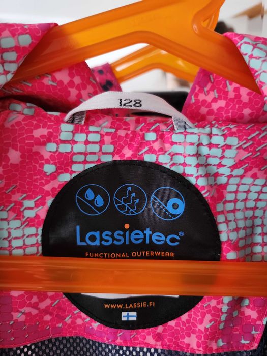 Пролетно яке Lassie tec 128Пролетно яке Lassie tec 128