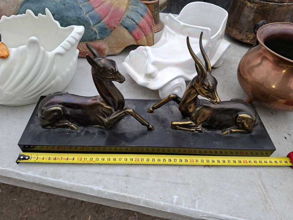 Бронзови статуетки