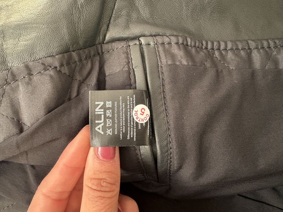 Jacheta noua din piele naturala