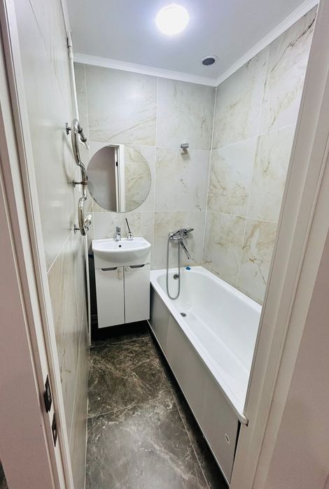 Сдам 2 комнквартиру в центре города