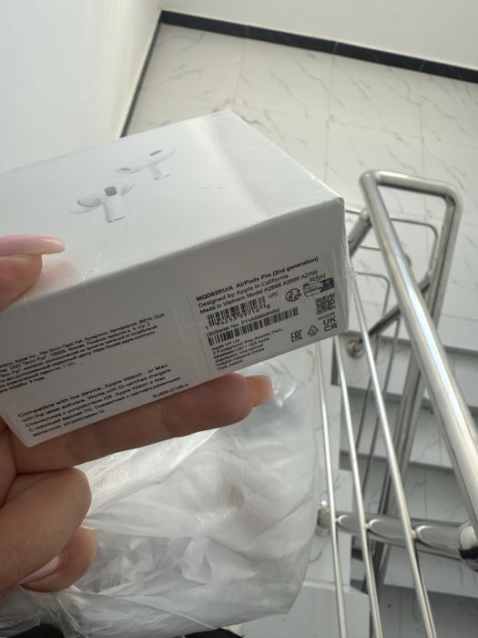 Продам AirPods Pro