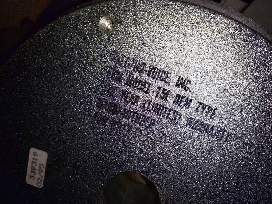 Vând 1 bucată boxă Dynacord Corus Line C 15-2 (Electro Voice + Fostex)