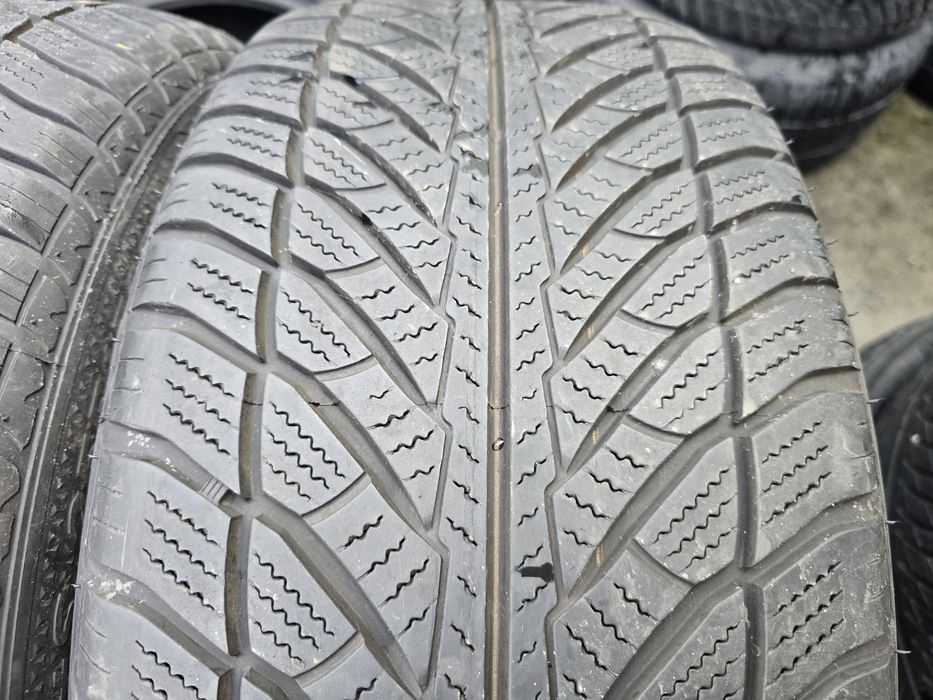 Anvelope iarna 255 50 19 Runflat