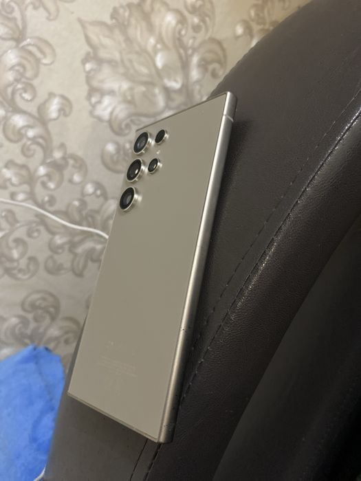 Продам самсунг S24ультра