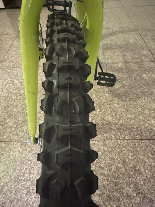 Bicicletă copii DHS Teranna 24" – Ca Nouă (Schimbătoare Shimano)