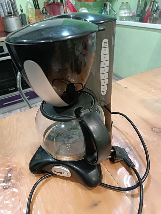 Продам кофеварку