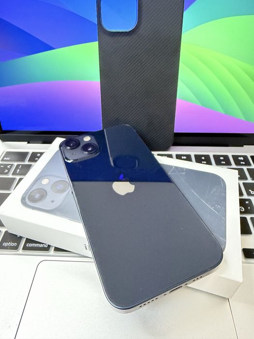Продам iPhone 13, 256 Gb