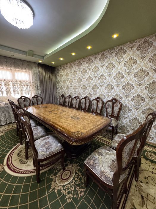 Продадим стол стул как новый!