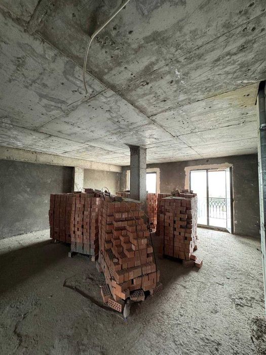 ПРОДАЕТСЯ  НОВОСТРОЙКА  ЖК City Life Ор.р: Piramit Tower